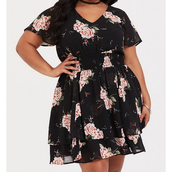 torrid Dresses & Skirts - Torrid Floral Smocked Georgette Dress